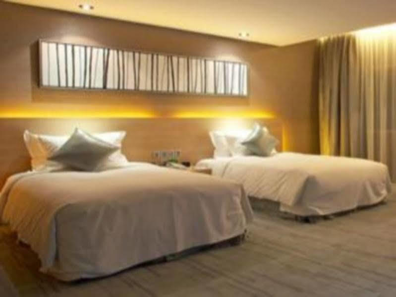 Logosun Hotel Ухань Экстерьер фото