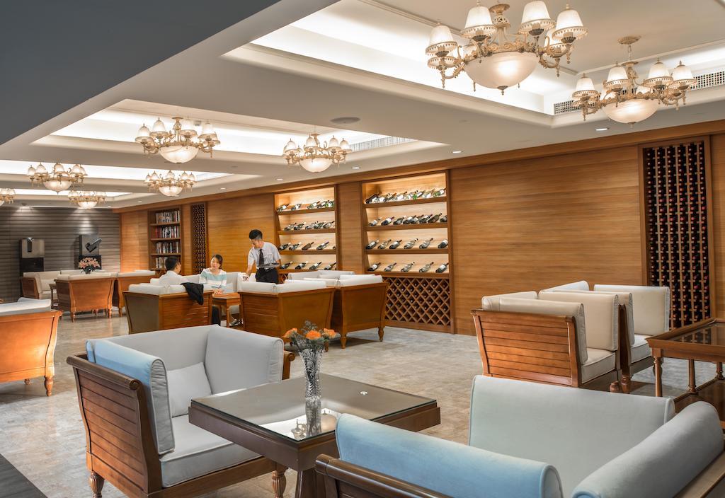 Logosun Hotel Ухань Экстерьер фото