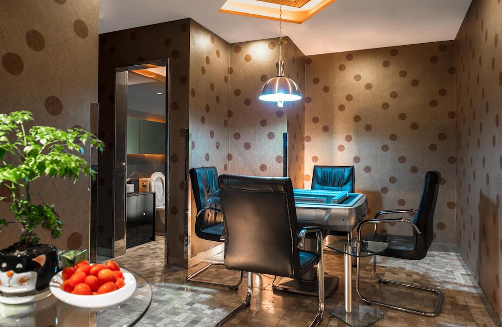 Logosun Hotel Ухань Экстерьер фото